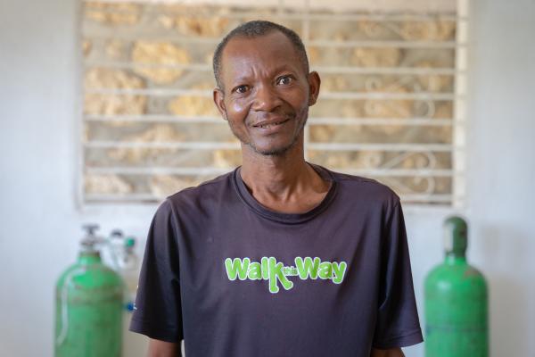 Therome Chery, patient atteint de tuberculose (TB) au Pavillon Thomas J. White de l'hôpital Bon Sauveur à Cange.
